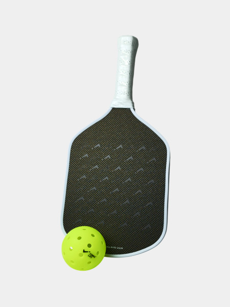 Набор для пиклбола (TENNIS LIFE EXP): 2 ракетки (титан) + 4 мяча в сумке
